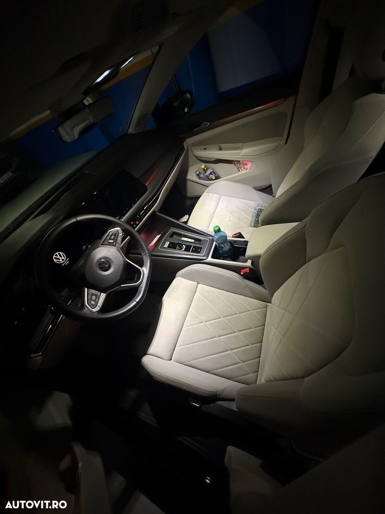 Volkswagen Golf - 3