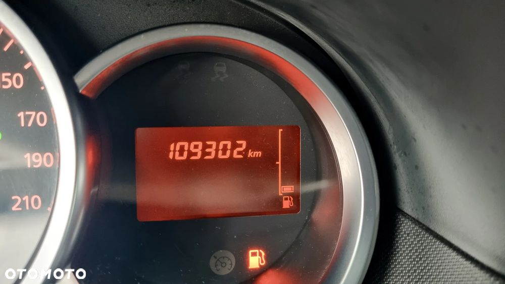 Dacia Duster SCe 115 2WD Essential - 15