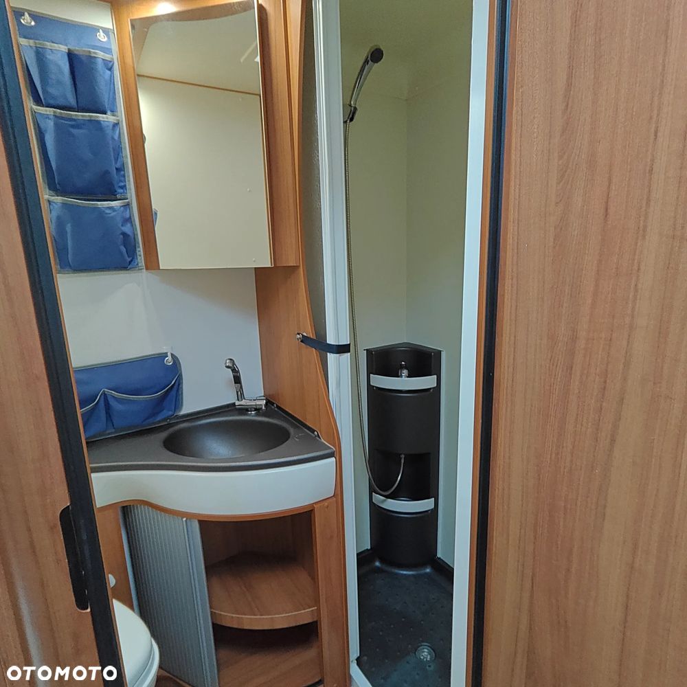 Ford Eura Mobil Profila - 14