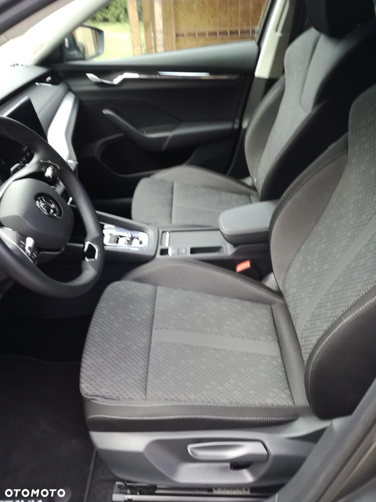 Skoda Octavia 2.0 TSI 4x4 Style DSG - 10