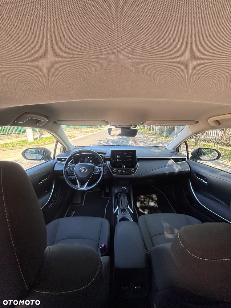 Toyota Corolla 1.8 Hybrid Executive - 24