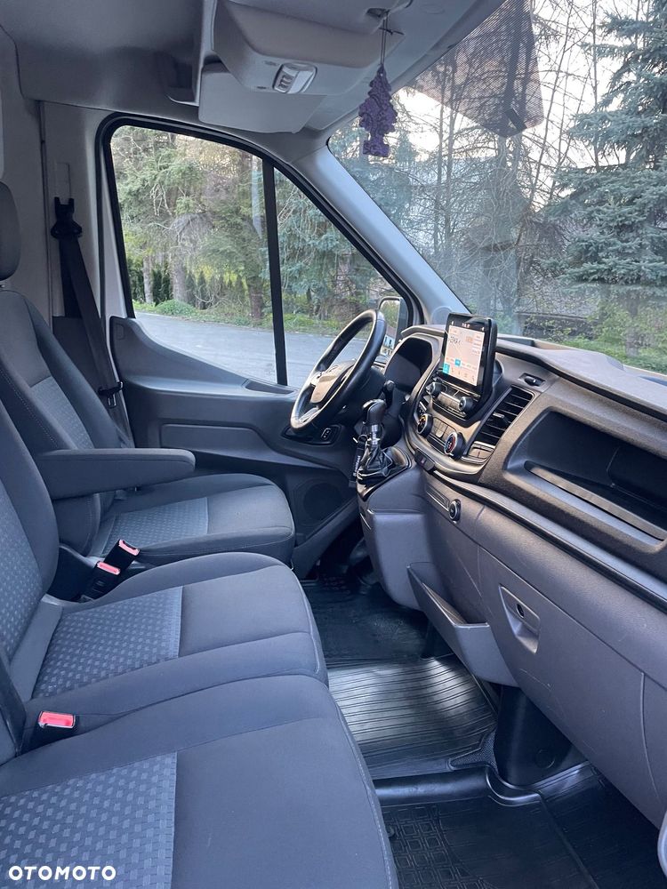 Ford Transit - 13