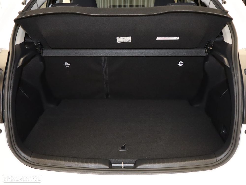 Toyota Yaris 1.5 VVT-i Exclusive - 13