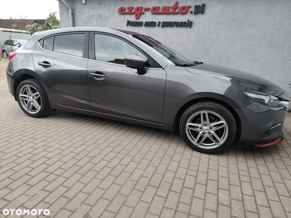 Mazda 3 - 8