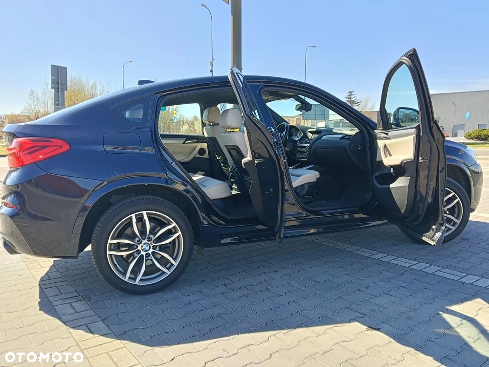 BMW X4 xDrive20d xLine - 9