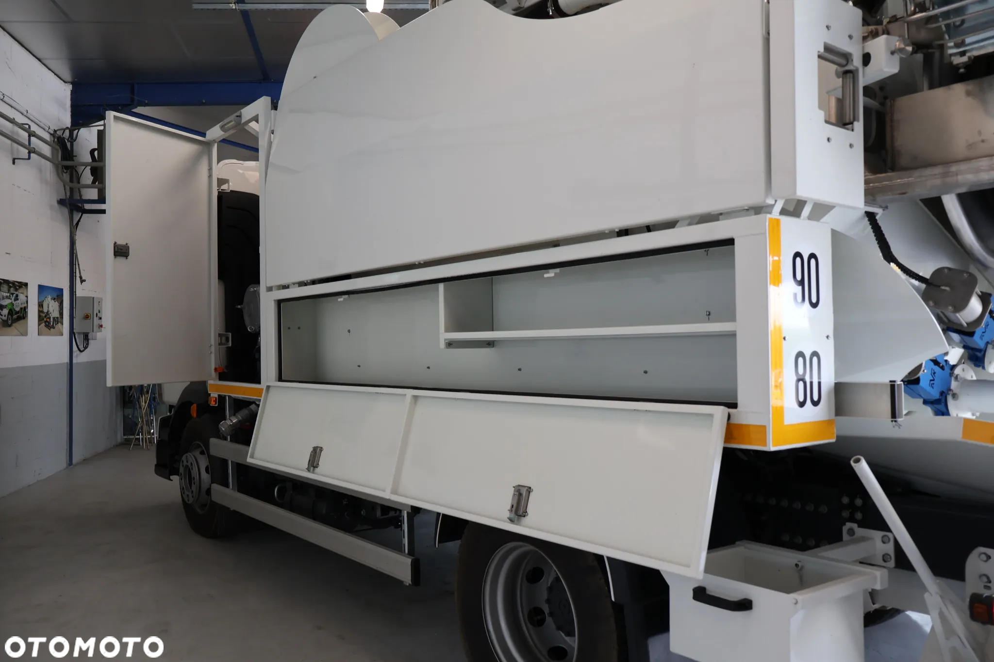 Volvo FL - 15