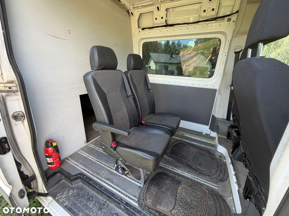 Volkswagen Crafter - 18