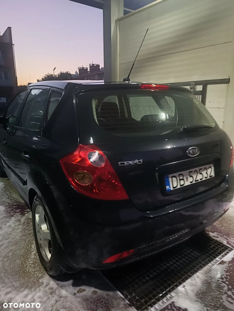 Kia Ceed 1.6 Comfort - 8
