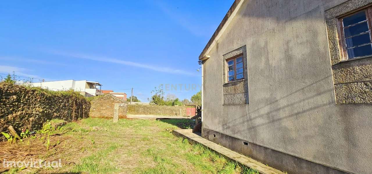 Casa para Recuperar em Braga, Ideal para Investimento - Grande imagem: 4/26