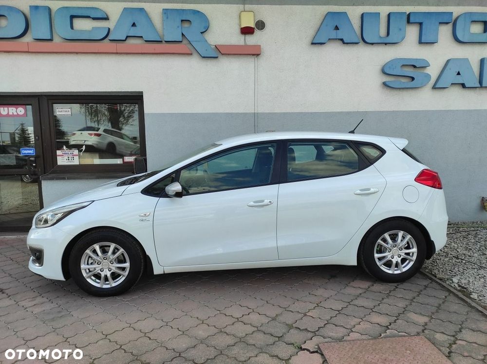 Kia Ceed - 3