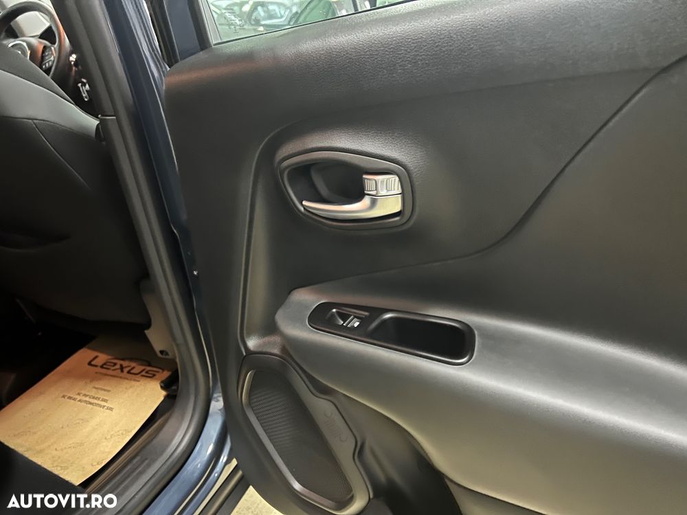 Jeep Renegade 1.3 T-GDI 4xe PLUG-IN Hybrid Automatik Limited - 15