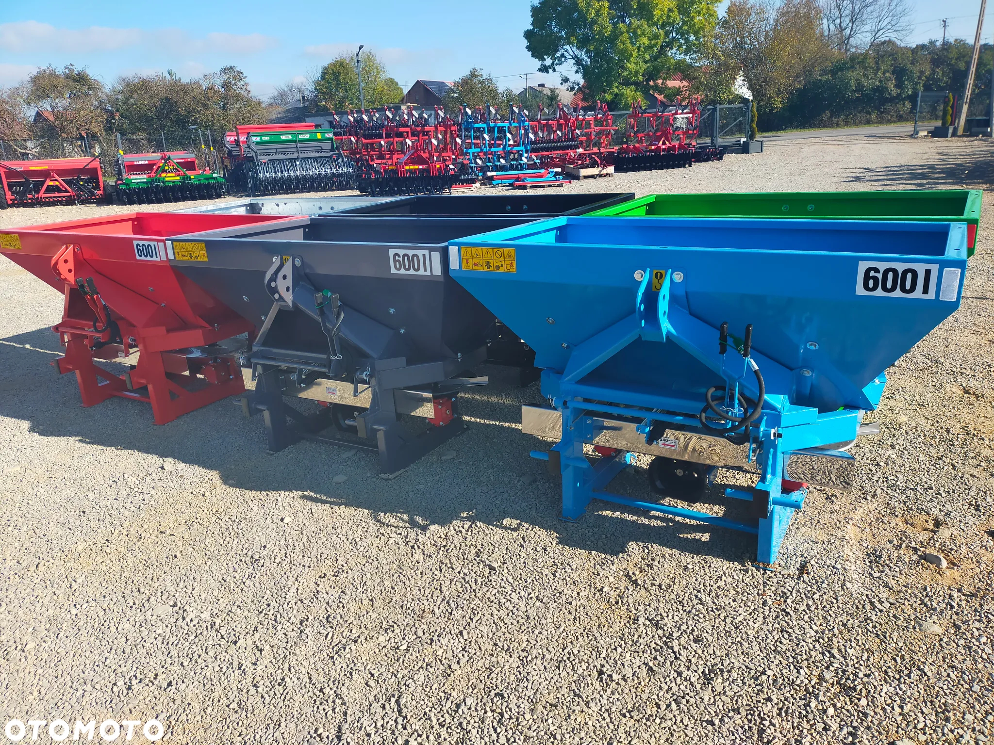 TYTAN rozsiewacz dwutalerzowy 400 - 1600l PLANDEKA/OCYNK strumyk - 8