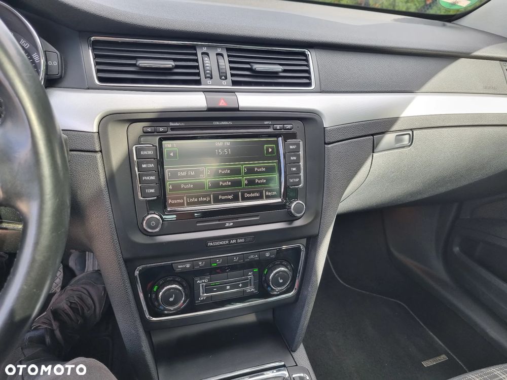 Skoda Superb 2.0 TDI Elegance - 19