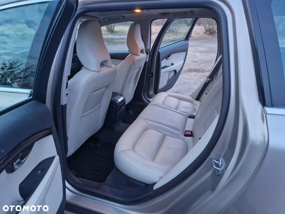 Volvo V70 - 14