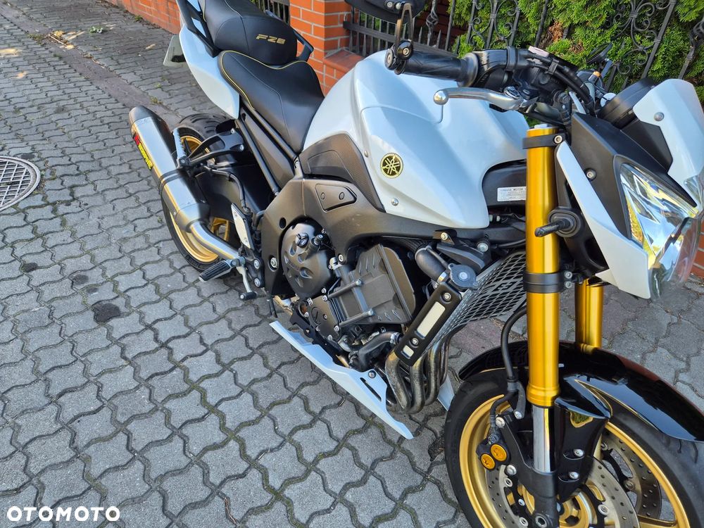 Yamaha FZ8 - 20