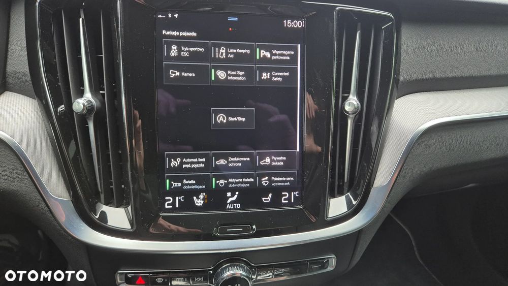 Volvo S60 B4 B R-Design - 36