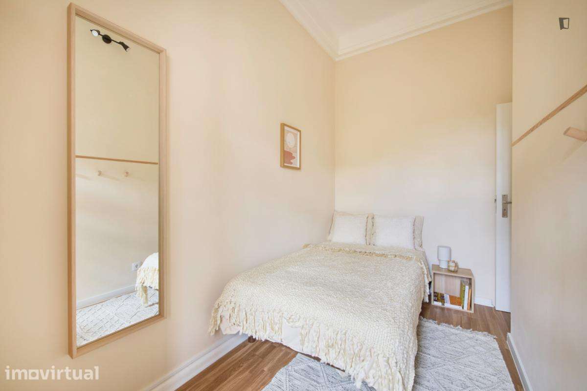 Quarto - localizado em Alameda Lisbon - Grande imagem: 5/45