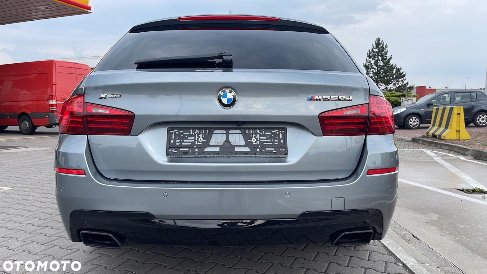 BMW Seria 5 M550d xDrive - 8