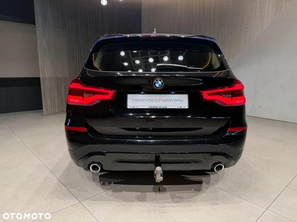 BMW X3 xDrive20d Advantage - 6