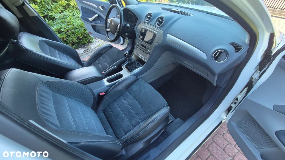 Ford Mondeo 2.0 Viva Trend - 26