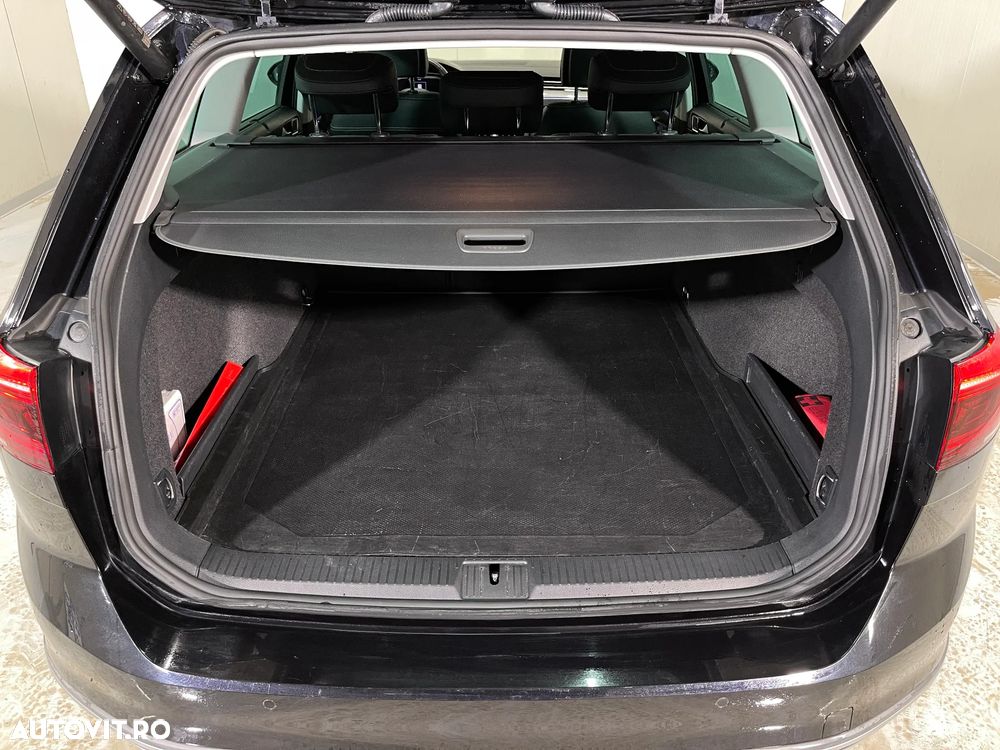 Volkswagen Passat Alltrack - 13