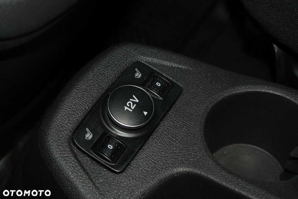 Ford Transit Conect - 16