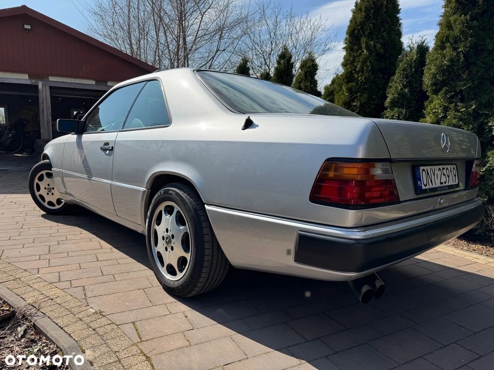 Mercedes-Benz W124 (1984-1993) - 4