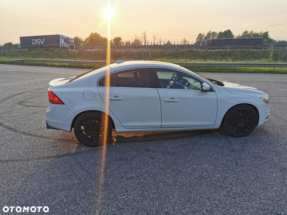 Volvo S60 T5 Geartronic RDesign - 7