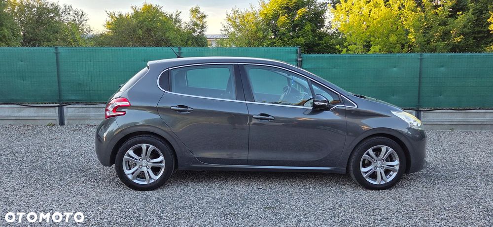 Peugeot 208 1.2 VTi Active - 23