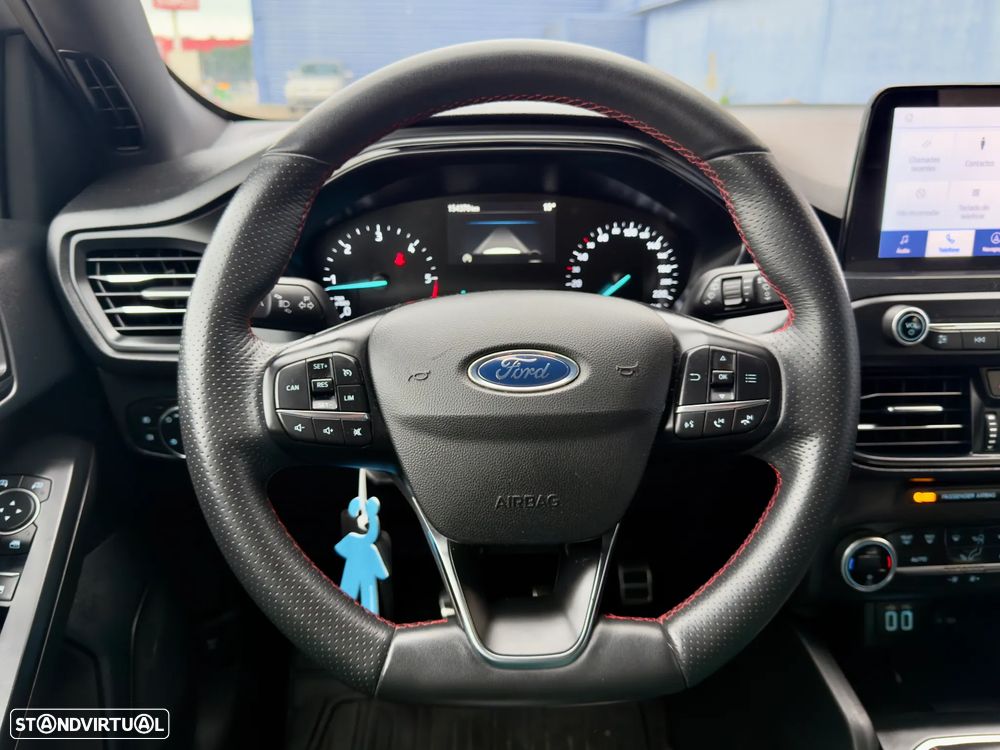 Ford Focus SW 1.5 TDCi ST-Line - 9