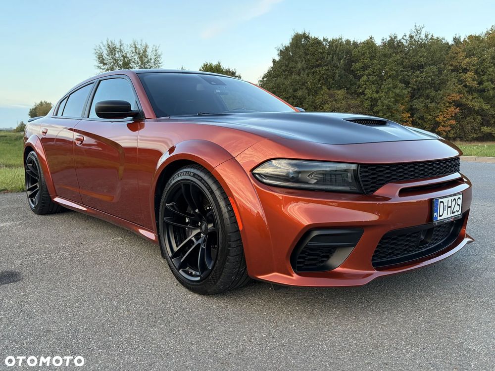 Dodge Charger 6.4 Scat Pack Widebody - 2