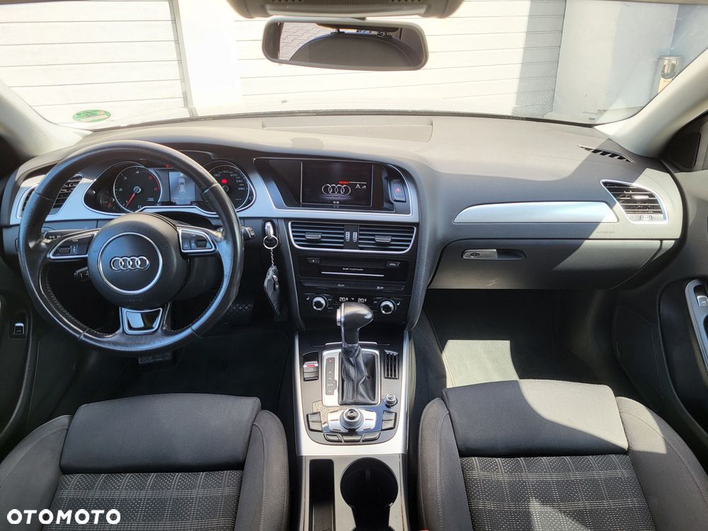 Audi A4 Avant - 8