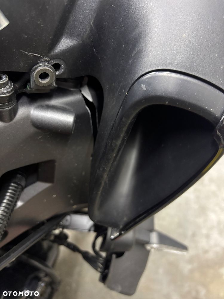 Yamaha MT - 19