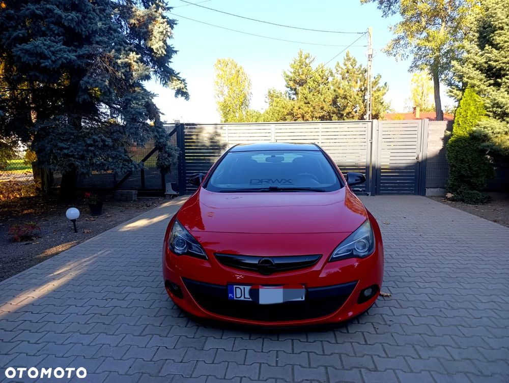 Opel Astra GTC 1.4 Turbo - 2