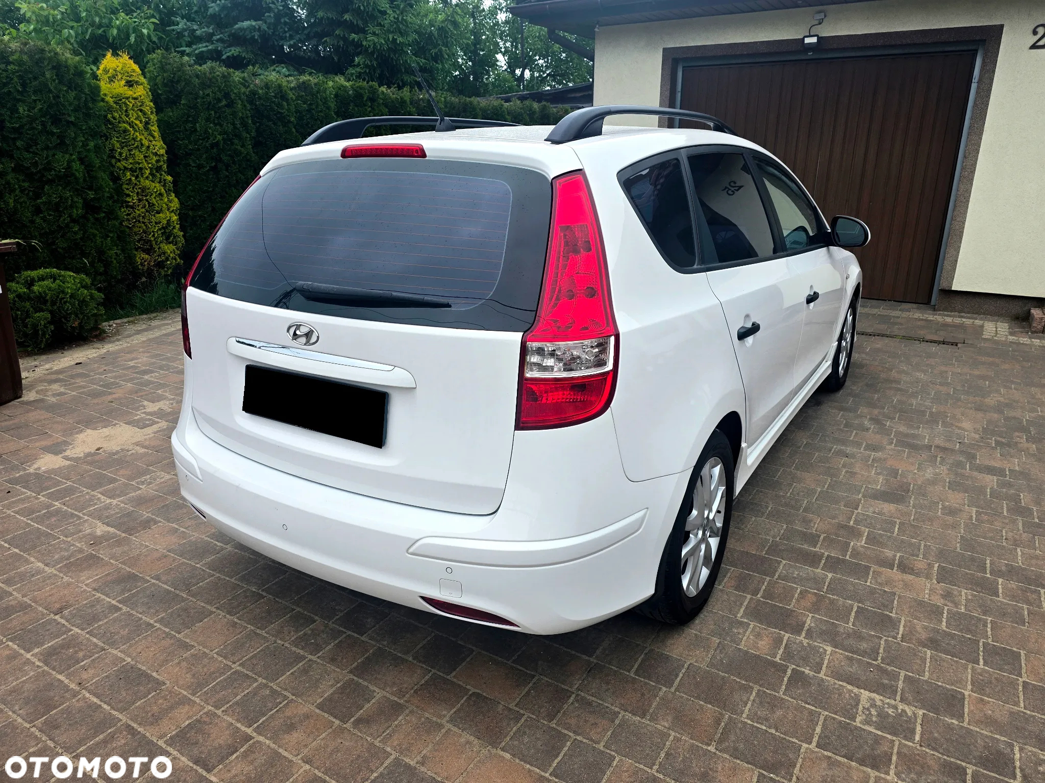 Hyundai i30 i30cw 1.4 UEFA EURO 2012 Edition - 4