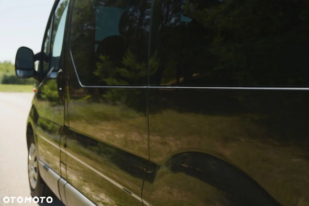 Opel Vivaro - 16