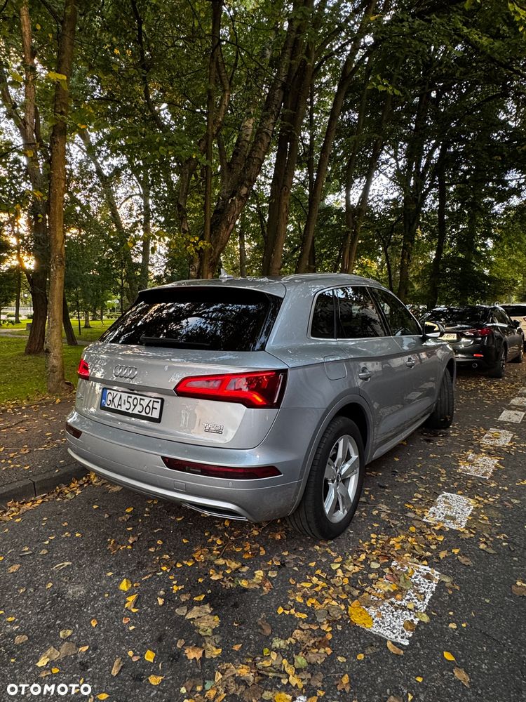 Audi Q5 2018 photo 2