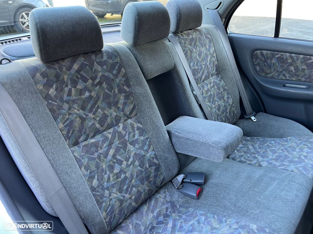 Nissan Almera 1.4 SLX AC - 29