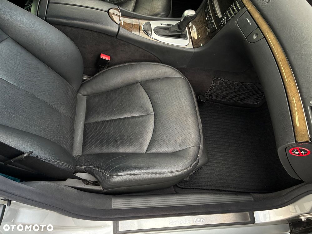 Mercedes-Benz Klasa E 320 CDI T Avantgarde - 15