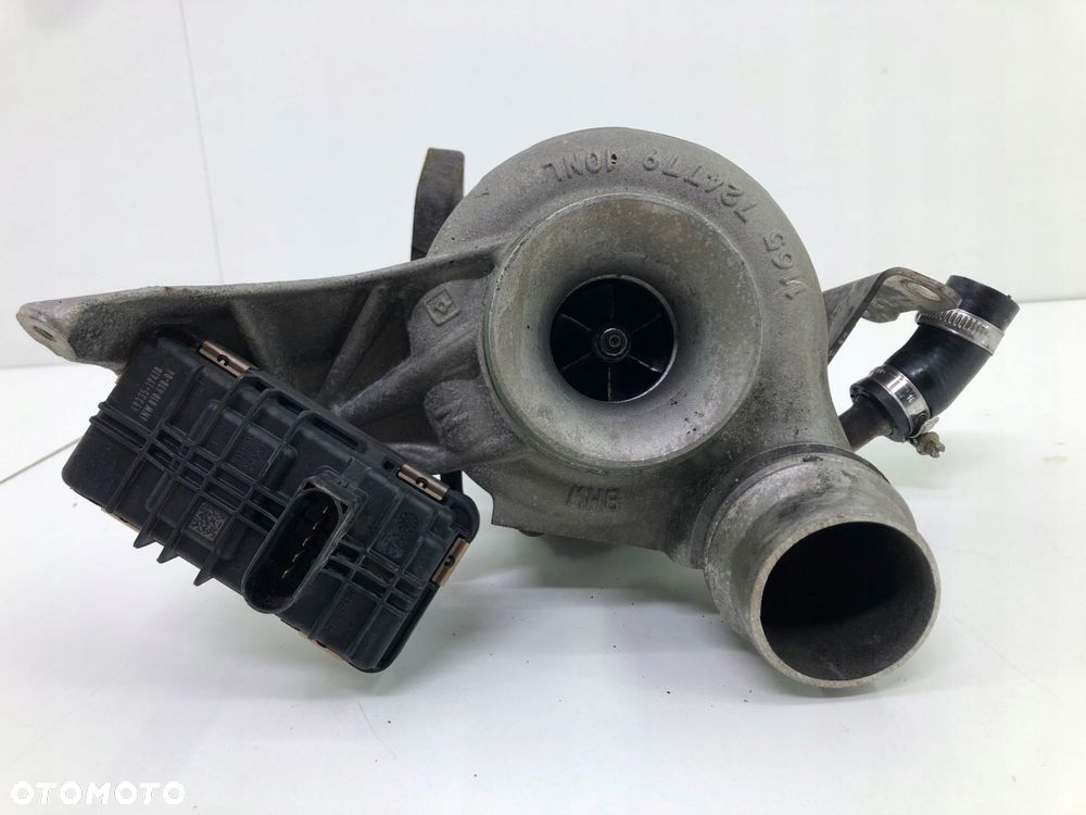 BMW F10 F20 F30 N47 2.0D TURBO 8519475 - 1
