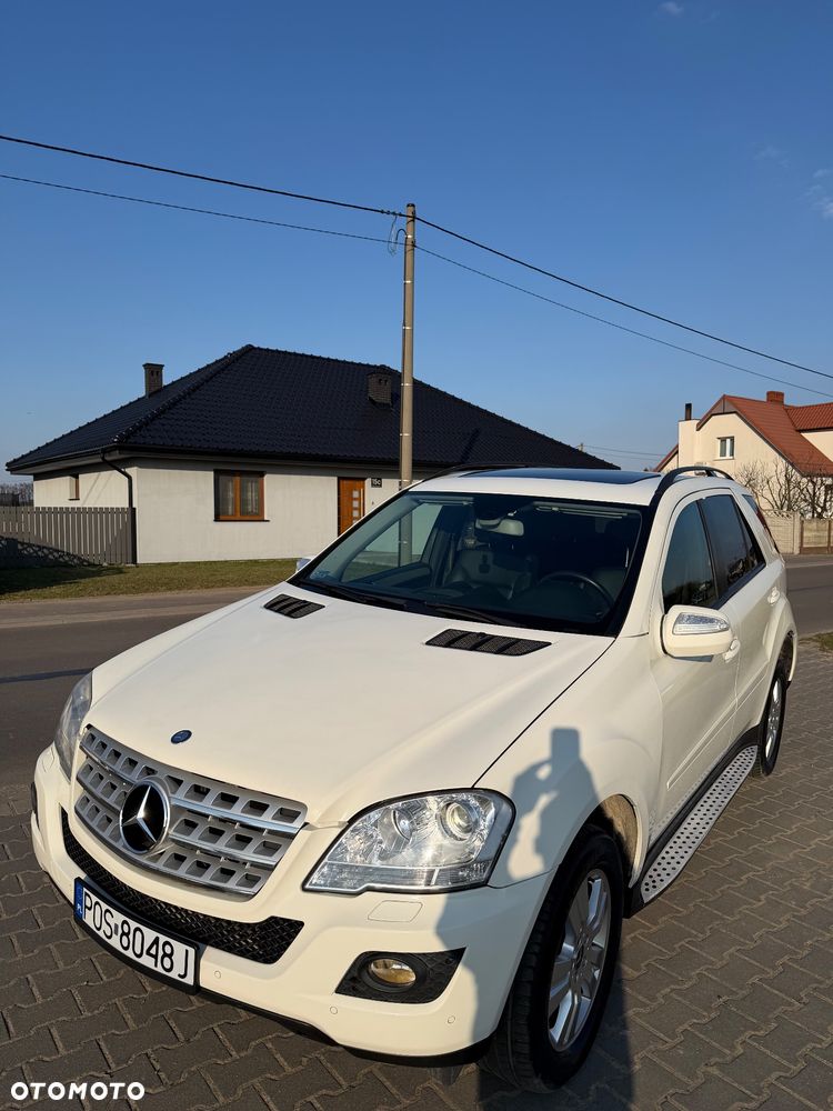 Mercedes-Benz ML - 11