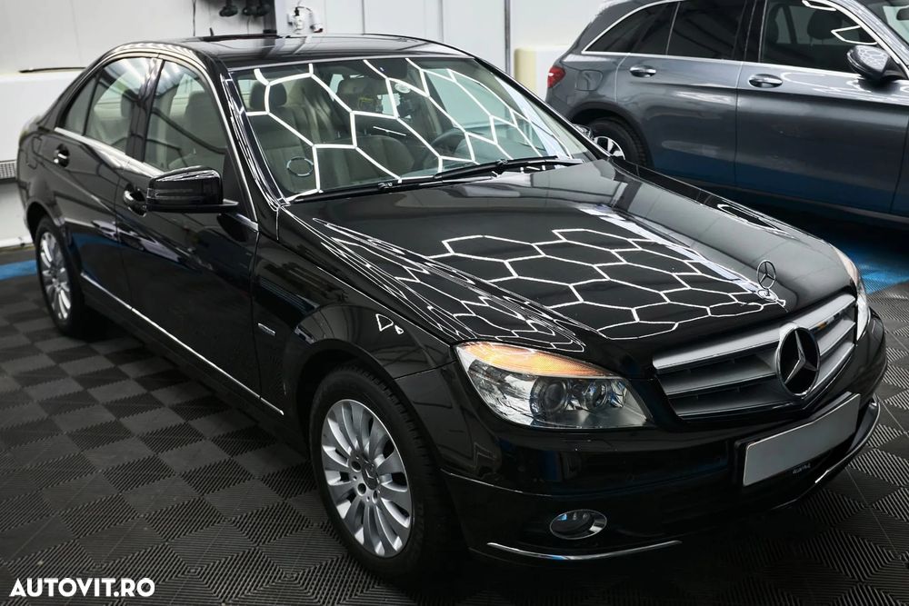 Mercedes-Benz C - 3
