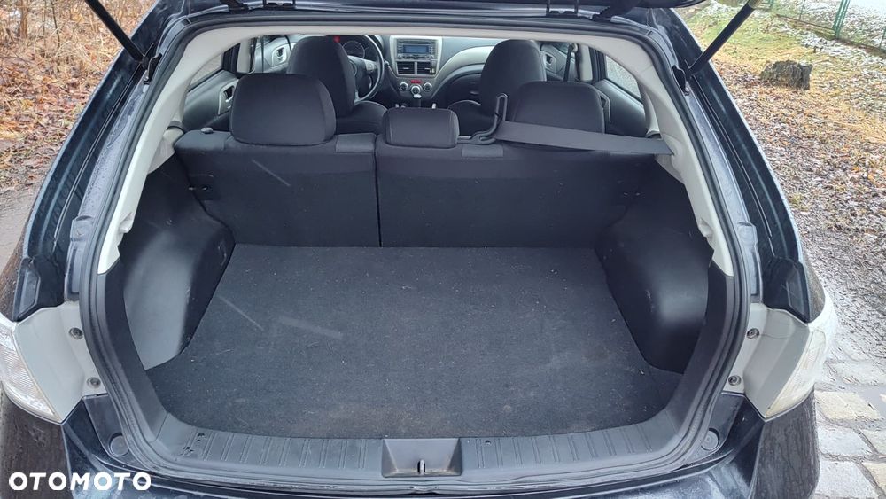 Subaru Impreza - 16
