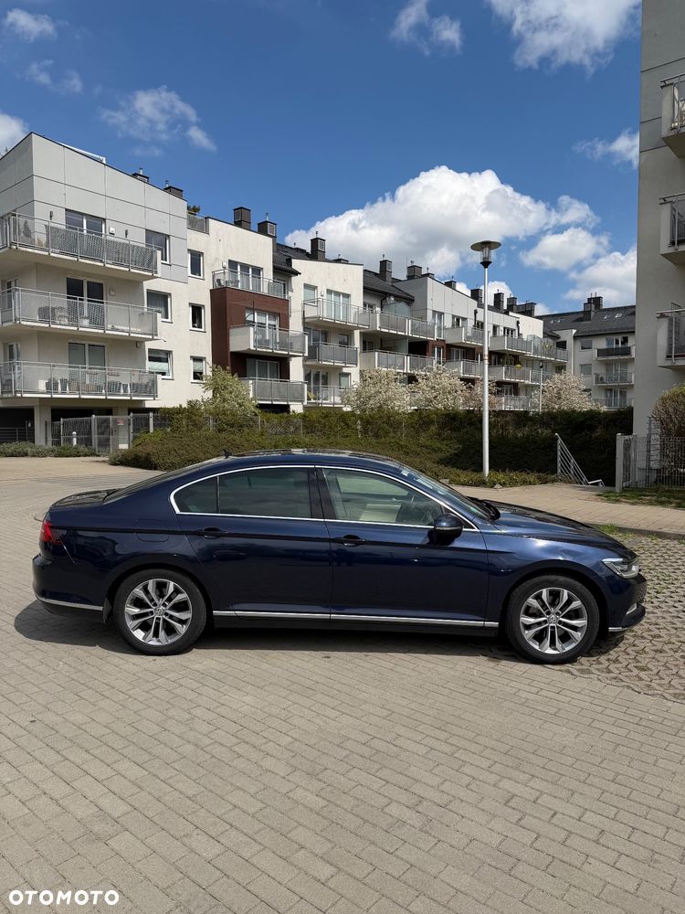 Volkswagen Passat 2.0 TDI (BlueMotion Technology) DSG Highline - 5