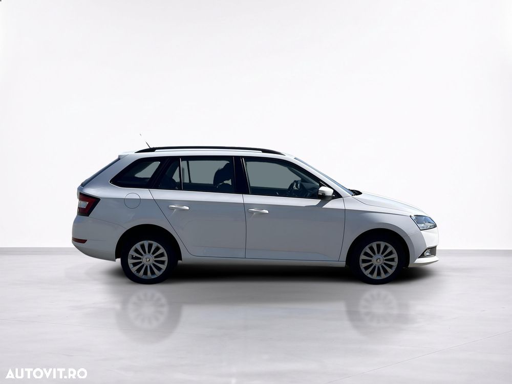 Skoda Fabia - 8