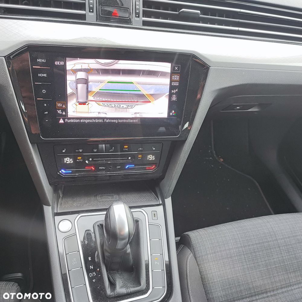 Volkswagen Passat 2.0 TDI SCR DSG - 14