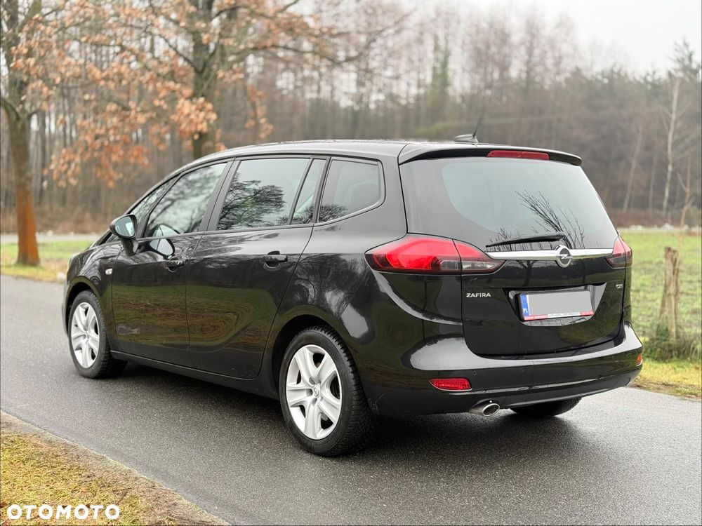 Opel Zafira 2.0 D (CDTI) Automatik Edition - 4