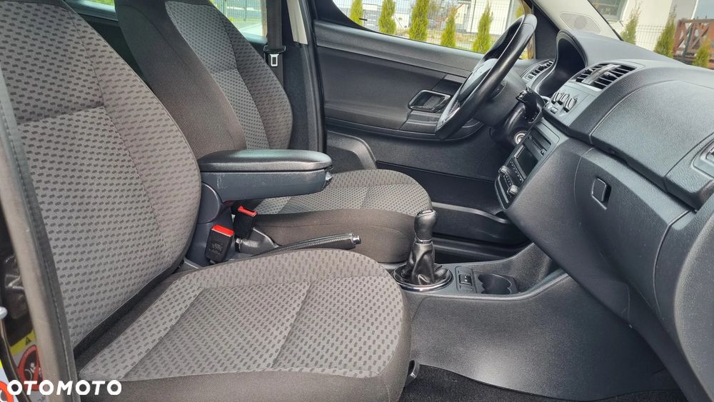 Skoda Roomster 1.2 TSI Comfort PLUS EDITION - 19