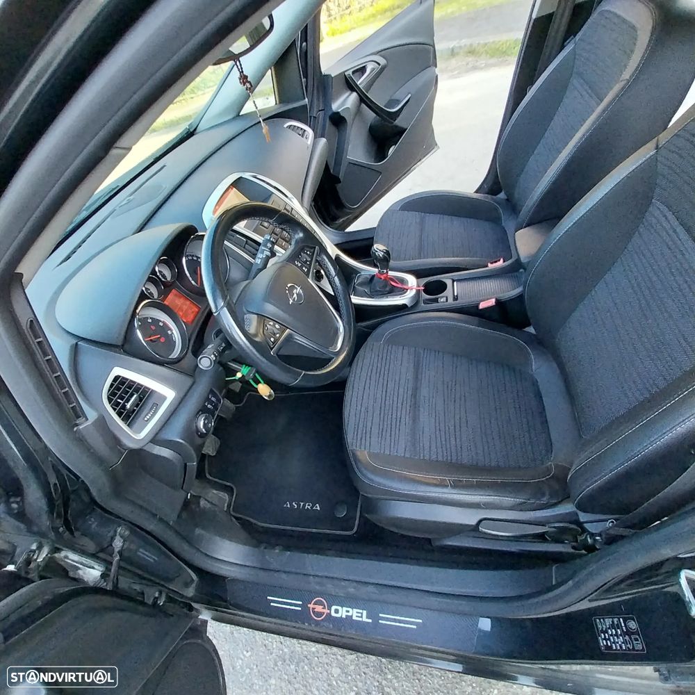 Opel Astra Sports Tourer 1.6 CDTi Executive S/S - 23