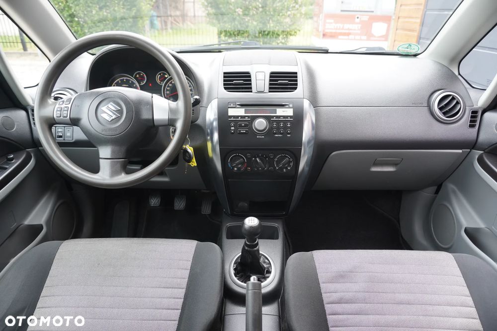 Suzuki SX4 1.6 VVT 4x4 Comfort - 8